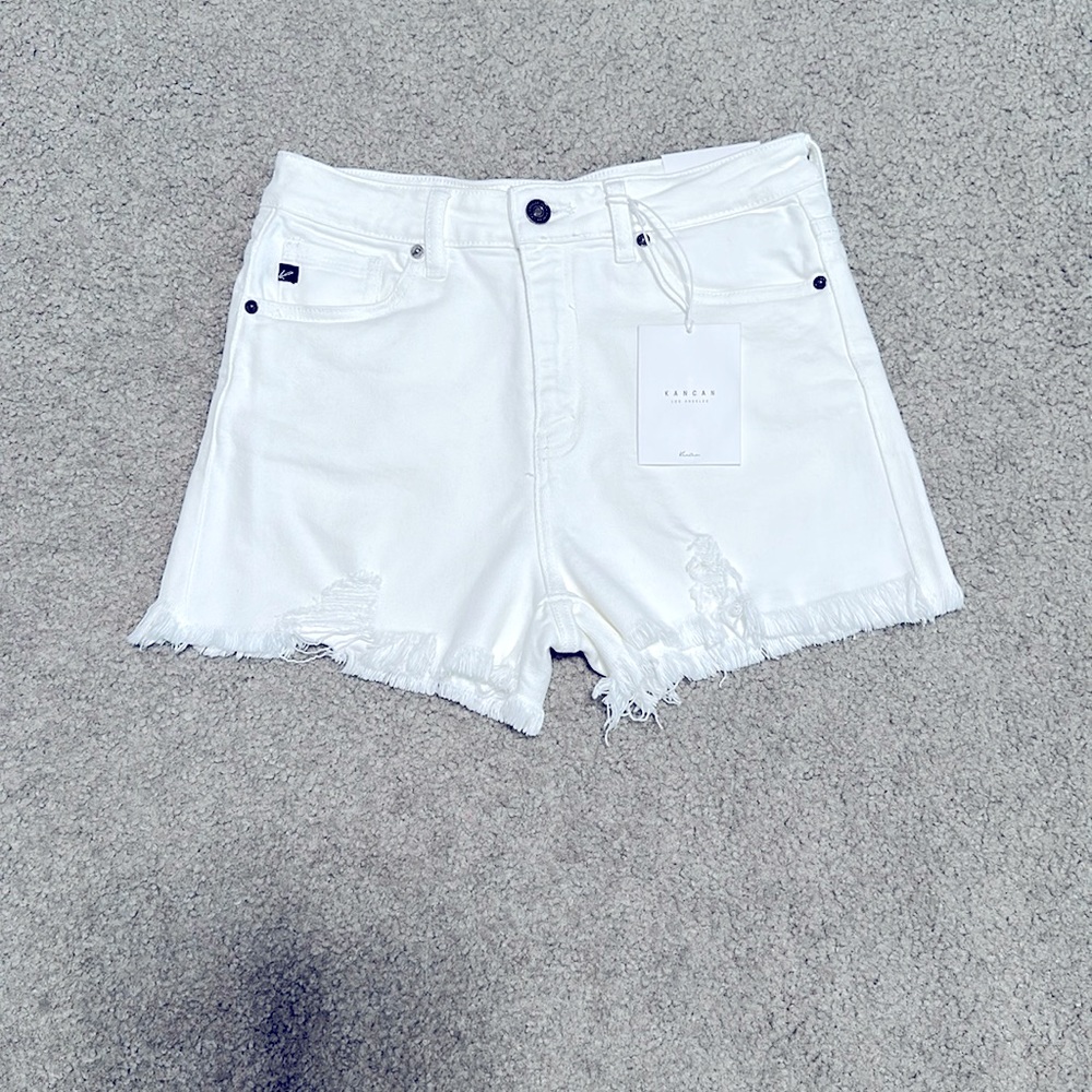 KanCan “Marci” white shorts